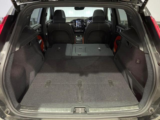 ＸＣ４０ Ｔ４　ＡＷＤ　Ｒデザイン　認定中古車　サンルーフ　ｈａｒｍａｎ／ｋａｒｄｏｎ　純正９型ナビ　３６０°ビューカメラ　アダプティブクルーズコントロール　全席シートヒーター　前席パワーシート　パワーバックドア（34枚目）