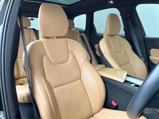 XC60 D4 AWD インスクリプション 純正9インチナビ パノラマガラスサンルーフ harman/kardon 本革シート 360°ビューカメラ パイロットアシスト シートベンチレーション メモリー機能付きパワーシート ETC(12枚目)