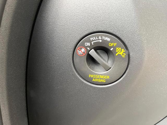 XC60 D4 AWD インスクリプション 純正9インチナビ パノラマガラスサンルーフ harman/kardon 本革シート 360°ビューカメラ パイロットアシスト シートベンチレーション メモリー機能付きパワーシート ETC(30枚目)