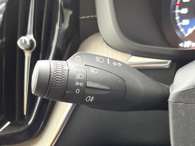 XC60 D4 AWD インスクリプション 純正9インチナビ パノラマガラスサンルーフ harman/kardon 本革シート 360°ビューカメラ パイロットアシスト シートベンチレーション メモリー機能付きパワーシート ETC(46枚目)