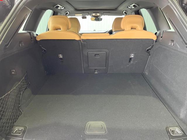 XC60 アルティメット B5 AWD 認定中古車 エアサス Google搭載 パノラマガラスサンルーフ Bowers&Wilkins ナッパレザーシート マッサージ機能 インテリセーフ 禁煙車 Bluetooth AppleCarPlay(18枚目)