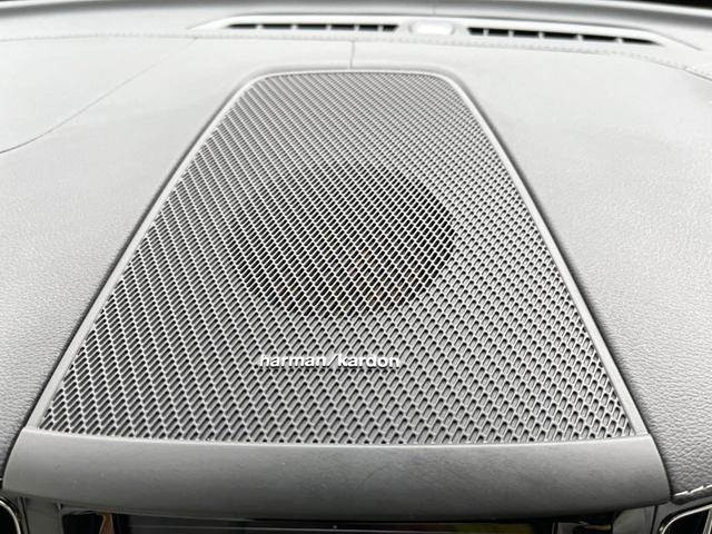 XC60 D4 AWD インスクリプション サンルーフ 白革シート 純正9型ナビ フルセグTV 360°ビューカメラ アダプティブクルーズコントロール 衝突軽減ブレーキ シートベンチレーション シートヒーター パワーバックドア LEDヘッドライ(6枚目)