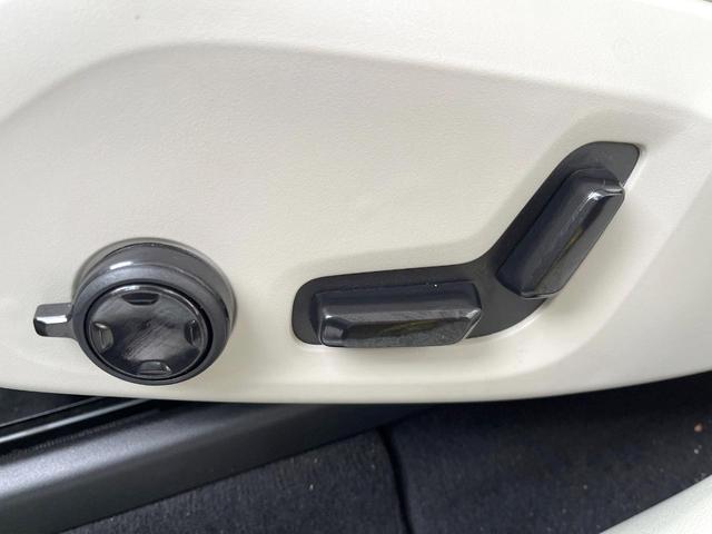 XC60 D4 AWD インスクリプション サンルーフ 白革シート 純正9型ナビ フルセグTV 360°ビューカメラ アダプティブクルーズコントロール 衝突軽減ブレーキ シートベンチレーション シートヒーター パワーバックドア LEDヘッドライ(44枚目)