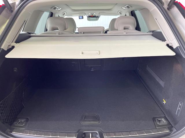 XC60 D4 AWD インスクリプション サンルーフ 白革シート 純正9型ナビ フルセグTV 360°ビューカメラ アダプティブクルーズコントロール 衝突軽減ブレーキ シートベンチレーション シートヒーター パワーバックドア LEDヘッドライ(49枚目)