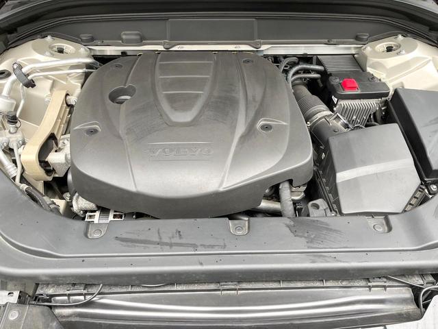 XC60 D4 AWD インスクリプション サンルーフ 白革シート 純正9型ナビ フルセグTV 360°ビューカメラ アダプティブクルーズコントロール 衝突軽減ブレーキ シートベンチレーション シートヒーター パワーバックドア LEDヘッドライ(64枚目)