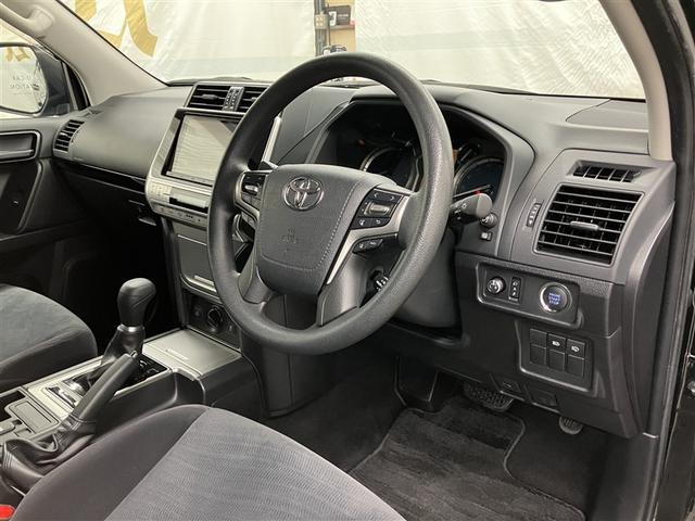 ランドクルーザープラド ＴＸ　４ＷＤ　フルセグ　メモリーナビ　ＤＶＤ再生　ミュージックプレイヤー接続可　バックカメラ　衝突被害軽減システム　ＥＴＣ　ＬＥＤヘッドランプ　ワンオーナー（18枚目）