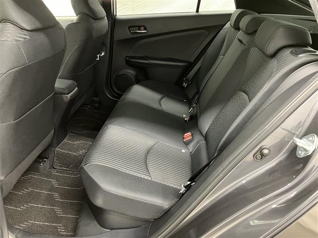 プリウス S 4WD フルセグ メモリーナビ DVD再生 ミュージックプレイヤー接続可 バックカメラ 衝突被害軽減システム ETC LEDヘッドランプ ワンオーナー フルエアロ(23枚目)