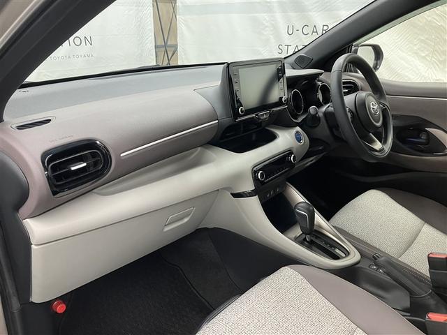 ヤリス ハイブリッドZ メモリーナビ ミュージックプレイヤー接続可 バックカメラ 衝突被害軽減システム ETC ドラレコ LEDヘッドランプ ワンオーナー(21枚目)