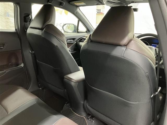 運転席後ろ側です。