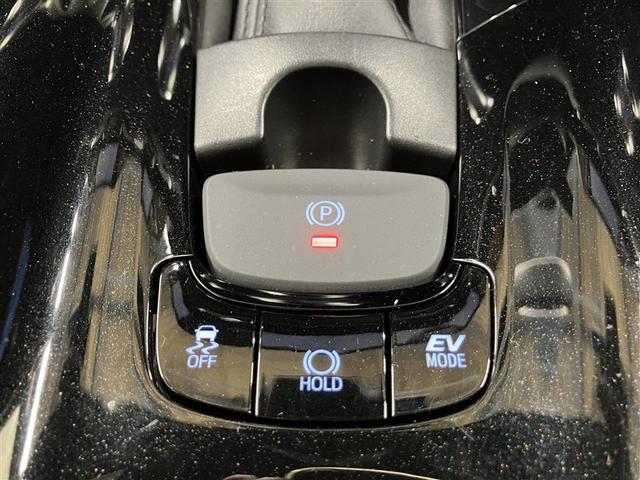 電動パーキングブレーキを搭載。スイッチ操作でパーキングブレーキを作動・解除することが可能ですので、操作の力が不要ですよ♪