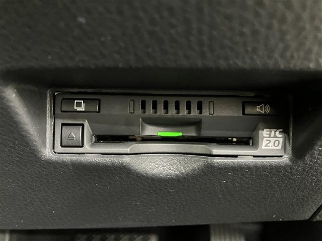 ＥＴＣ車載器付きです。高速道路の料金所もスムーズに通過できます。