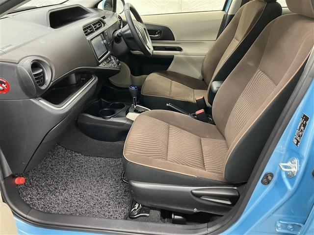 アクア Ｇ　フルセグ　メモリーナビ　ＤＶＤ再生　ミュージックプレイヤー接続可　バックカメラ　ＥＴＣ（19枚目）