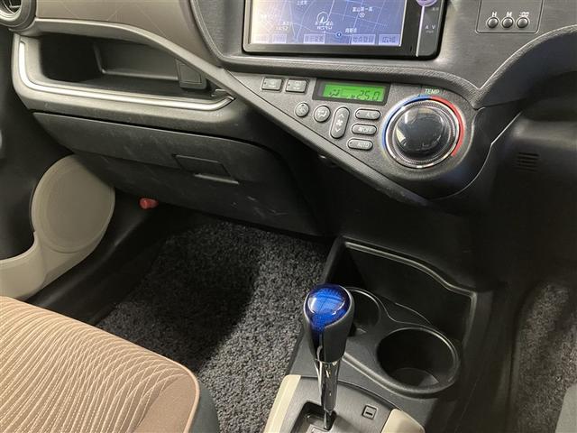 アクア Ｇ　フルセグ　メモリーナビ　ＤＶＤ再生　ミュージックプレイヤー接続可　バックカメラ　ＥＴＣ（32枚目）