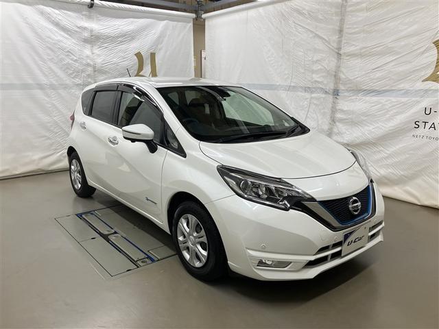 ノート ｅ－パワー　Ｘ　フルセグ　メモリーナビ　ＤＶＤ再生　ミュージックプレイヤー接続可　バックカメラ　衝突被害軽減システム　ＥＴＣ　ドラレコ　ワンオーナー（6枚目）