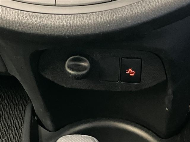 ヴィッツ Ｆ　アミー　ワンセグ　メモリーナビ　ミュージックプレイヤー接続可　バックカメラ　衝突被害軽減システム　ＥＴＣ　ドラレコ　アイドリングストップ（33枚目）