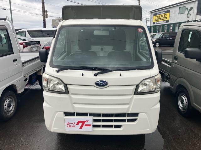 サンバートラック ＴＢ　４ＷＤ　オートマ　エアコン　パワステ　運転席エアバッグ　幌付き　積載量３５０ｋｇ　ヘッドライトレベライザー（2枚目）