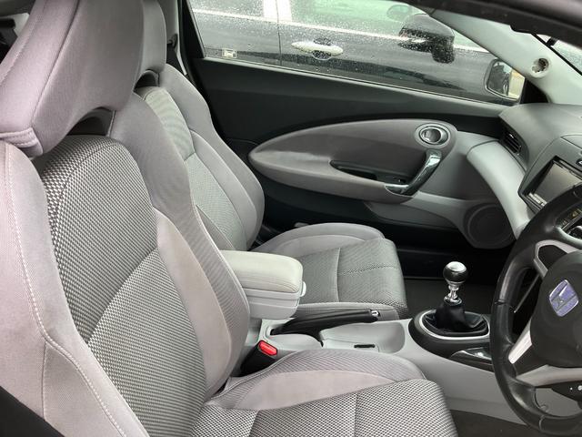 ＣＲ－Ｚ α　６速マニュアル　メモリーナビ　フルセグ　ドライブレコーダー　ＥＴＣ　スマートキー　アルミホイール　運転席・助手席エアバック　ＡＢＳ　横滑り防止装置　エアコン　パワステ　パワーウインドウ（12枚目）