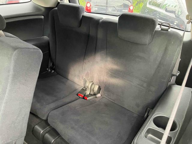 ストリーム Ｘ　ＥＴＣ　バックカメラ　ナビ　ＴＶ　キーレスエントリー　３列シート　ＡＴ　アルミホイール　ＣＤ　衝突安全ボディ　ＡＢＳ　エアコン　パワーステアリング　パワーウィンドウ（11枚目）