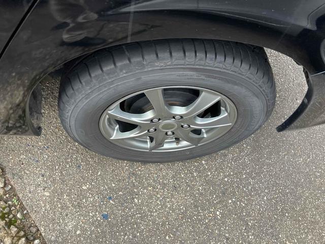 ストリーム Ｘ　ＥＴＣ　バックカメラ　ナビ　ＴＶ　キーレスエントリー　３列シート　ＡＴ　アルミホイール　ＣＤ　衝突安全ボディ　ＡＢＳ　エアコン　パワーステアリング　パワーウィンドウ（41枚目）