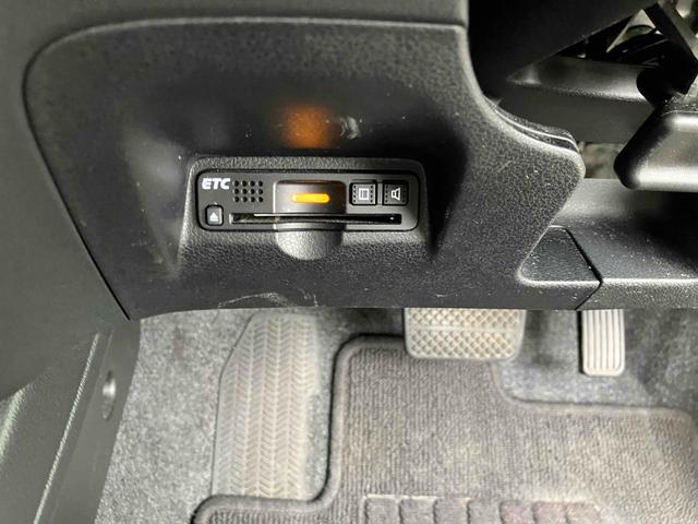 フィット １３Ｇ・スマートセレクション　ファインスタイル　ＥＴＣ　バックカメラ　ナビ　ＴＶ　アルミホイール　ＨＩＤ　スマートキー　電動格納ミラー　ＣＶＴ　盗難防止システム　衝突安全ボディ　ＡＢＳ　ＣＤ　ＵＳＢ　ミュージックプレイヤー接続可　Ｂｌｕｅｔｏｏｔｈ（36枚目）