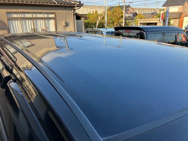 ステップワゴン Ｌ　スマートキー　アイドリングストップ　ＥＴＣ　ナビＴＶ　バックカメラ　後席モニタ　３列シート　フルフラット　運転席・助手席エアバック　ＡＢＳ　盗難防止システム　衝突安全ボディ　エアコン（10枚目）