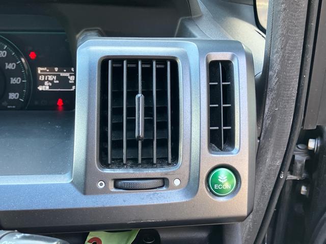 ステップワゴン Ｌ　スマートキー　アイドリングストップ　ＥＴＣ　ナビＴＶ　バックカメラ　後席モニタ　３列シート　フルフラット　運転席・助手席エアバック　ＡＢＳ　盗難防止システム　衝突安全ボディ　エアコン（57枚目）