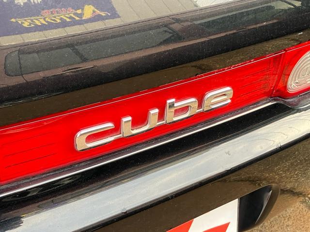 キューブ 15X スマートキー アイドリングストップ ETC ナビTV 頸部衝撃緩和ヘッドレスト 盗難防止システム 衝突安全ボディ 運転席・助手席エアバック ABS ESC エアコン パワーステアリング(10枚目)