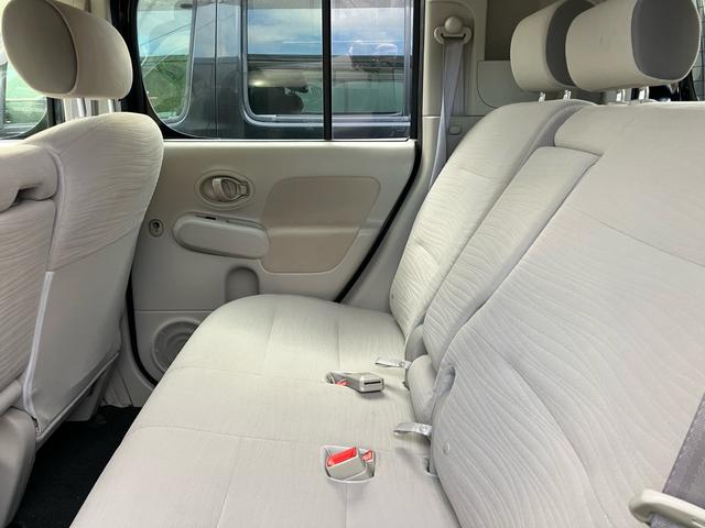 キューブ 15X スマートキー アイドリングストップ ETC ナビTV 頸部衝撃緩和ヘッドレスト 盗難防止システム 衝突安全ボディ 運転席・助手席エアバック ABS ESC エアコン パワーステアリング(19枚目)