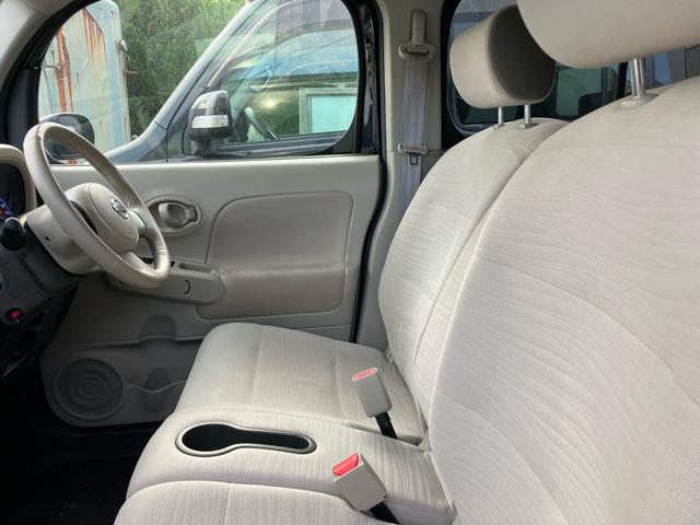 キューブ 15X スマートキー アイドリングストップ ETC ナビTV 頸部衝撃緩和ヘッドレスト 盗難防止システム 衝突安全ボディ 運転席・助手席エアバック ABS ESC エアコン パワーステアリング(22枚目)