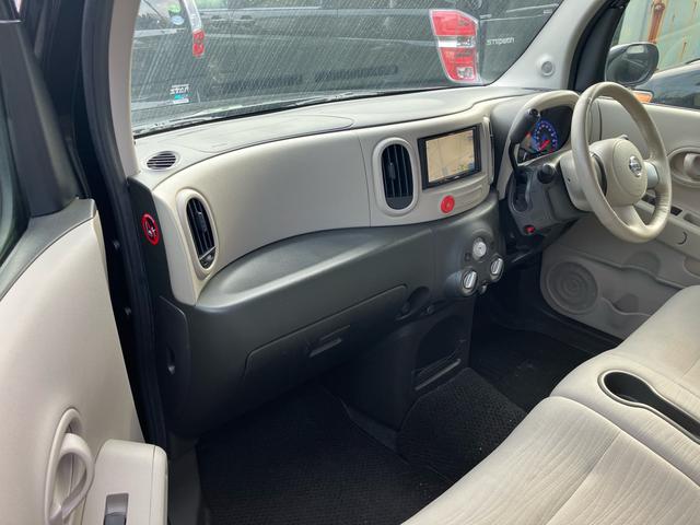 キューブ 15X スマートキー アイドリングストップ ETC ナビTV 頸部衝撃緩和ヘッドレスト 盗難防止システム 衝突安全ボディ 運転席・助手席エアバック ABS ESC エアコン パワーステアリング(24枚目)