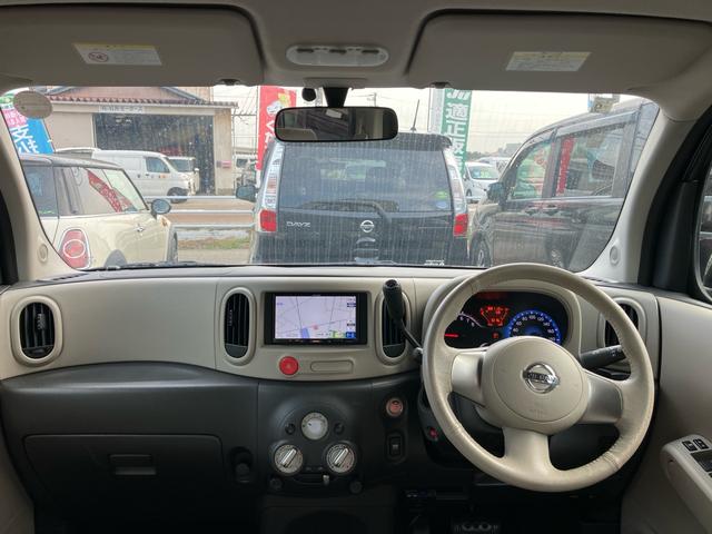 キューブ 15X スマートキー アイドリングストップ ETC ナビTV 頸部衝撃緩和ヘッドレスト 盗難防止システム 衝突安全ボディ 運転席・助手席エアバック ABS ESC エアコン パワーステアリング(28枚目)