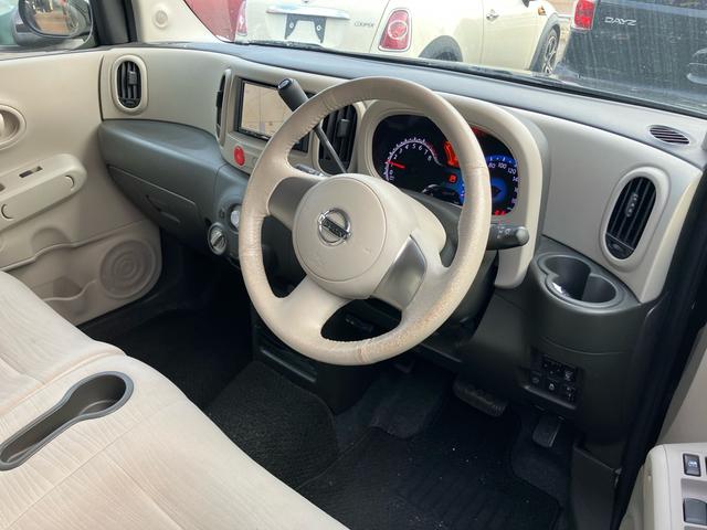 キューブ 15X スマートキー アイドリングストップ ETC ナビTV 頸部衝撃緩和ヘッドレスト 盗難防止システム 衝突安全ボディ 運転席・助手席エアバック ABS ESC エアコン パワーステアリング(31枚目)