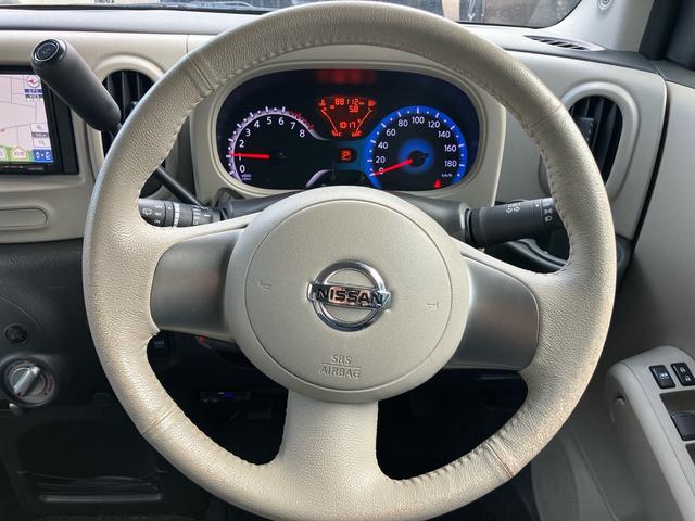 キューブ 15X スマートキー アイドリングストップ ETC ナビTV 頸部衝撃緩和ヘッドレスト 盗難防止システム 衝突安全ボディ 運転席・助手席エアバック ABS ESC エアコン パワーステアリング(37枚目)