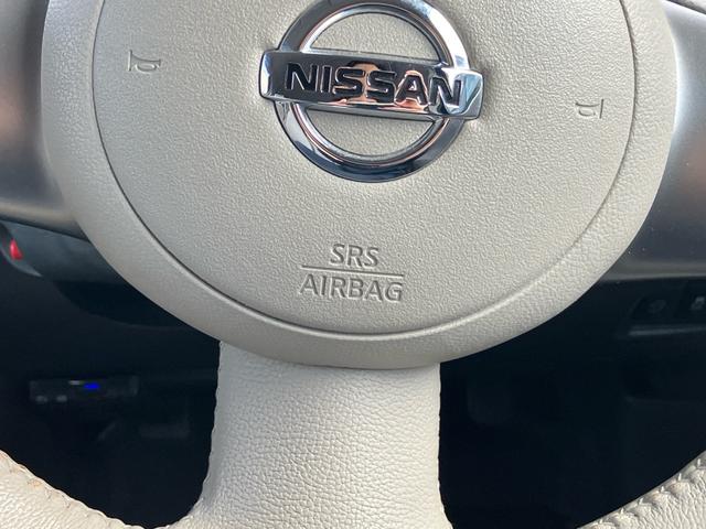 キューブ 15X スマートキー アイドリングストップ ETC ナビTV 頸部衝撃緩和ヘッドレスト 盗難防止システム 衝突安全ボディ 運転席・助手席エアバック ABS ESC エアコン パワーステアリング(38枚目)