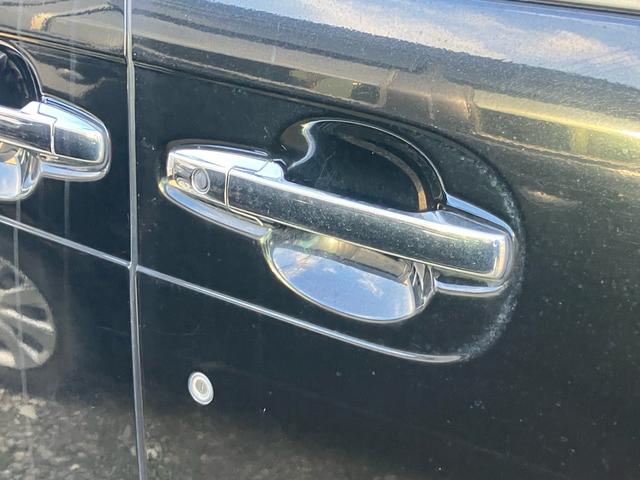 Ｎ－ＢＯＸカスタム Ｇ　ターボＳＳパッケージ　スマートキー　４ＷＤ　アルミホイール　ナビＴＶ　バックカメラ　両側電動スライドドア　Ｂｌｕｅｔｏｏｔｈ　ベンチシート　ＨＩＤ　シートヒーター　オートクルーズコントロール　盗難防止システム（7枚目）