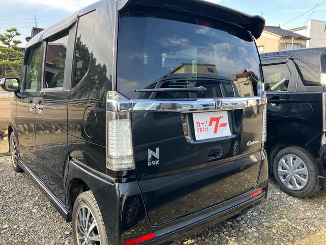 Ｎ－ＢＯＸカスタム Ｇ　ターボＳＳパッケージ　スマートキー　４ＷＤ　アルミホイール　ナビＴＶ　バックカメラ　両側電動スライドドア　Ｂｌｕｅｔｏｏｔｈ　ベンチシート　ＨＩＤ　シートヒーター　オートクルーズコントロール　盗難防止システム（11枚目）