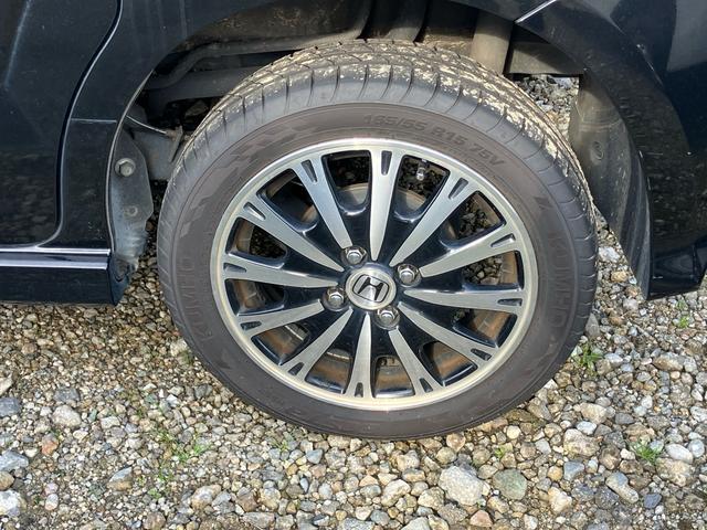 Ｎ－ＢＯＸカスタム Ｇ　ターボＳＳパッケージ　スマートキー　４ＷＤ　アルミホイール　ナビＴＶ　バックカメラ　両側電動スライドドア　Ｂｌｕｅｔｏｏｔｈ　ベンチシート　ＨＩＤ　シートヒーター　オートクルーズコントロール　盗難防止システム（15枚目）