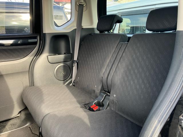 Ｎ－ＢＯＸカスタム Ｇ　ターボＳＳパッケージ　スマートキー　４ＷＤ　アルミホイール　ナビＴＶ　バックカメラ　両側電動スライドドア　Ｂｌｕｅｔｏｏｔｈ　ベンチシート　ＨＩＤ　シートヒーター　オートクルーズコントロール　盗難防止システム（17枚目）