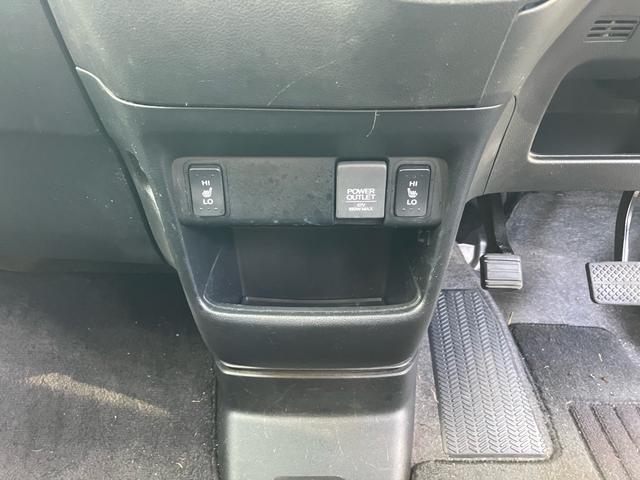 Ｎ－ＢＯＸカスタム Ｇ　ターボＳＳパッケージ　スマートキー　４ＷＤ　アルミホイール　ナビＴＶ　バックカメラ　両側電動スライドドア　Ｂｌｕｅｔｏｏｔｈ　ベンチシート　ＨＩＤ　シートヒーター　オートクルーズコントロール　盗難防止システム（60枚目）