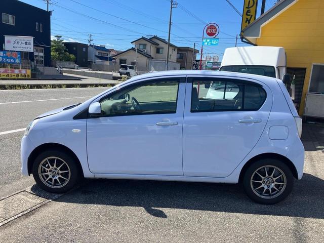 ミライース Ｌ　メモリアルエディション　エコアイドル　ＥＴＣ　キーレス　アルミホイール　運転席・助手席エアバック　ＡＢＳ　盗難防止システム　アイドリングストップ　エアコン　パワステ　パワーウィンドウ（5枚目）