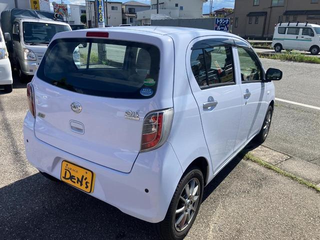ミライース Ｌ　メモリアルエディション　エコアイドル　ＥＴＣ　キーレス　アルミホイール　運転席・助手席エアバック　ＡＢＳ　盗難防止システム　アイドリングストップ　エアコン　パワステ　パワーウィンドウ（8枚目）