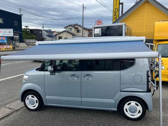 Ｎ－ＢＯＸ＋ Ｇ・Ｌパッケージ　４ＷＤ　電動オーニング　キャリア　外部電源　電源コード　コンロ　シンク　コンセント給水ポンプ　サブバッテリー　ポップアップルーフテント　ナビ　ＴＶ　ドラレコ　ＥＴＣ　ホワイトハウスキャンパー（5枚目）