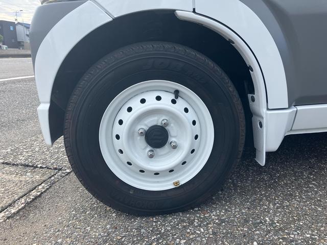 キャリイトラック KCエアコン・パワステ 3方開 4WD キッチンカー 4WD 2槽シンク 給排水 LED照明 換気扇 作業台 カウンター オーニング コンセント×5 全塗装済 エアコン パワーステアリング(32枚目)