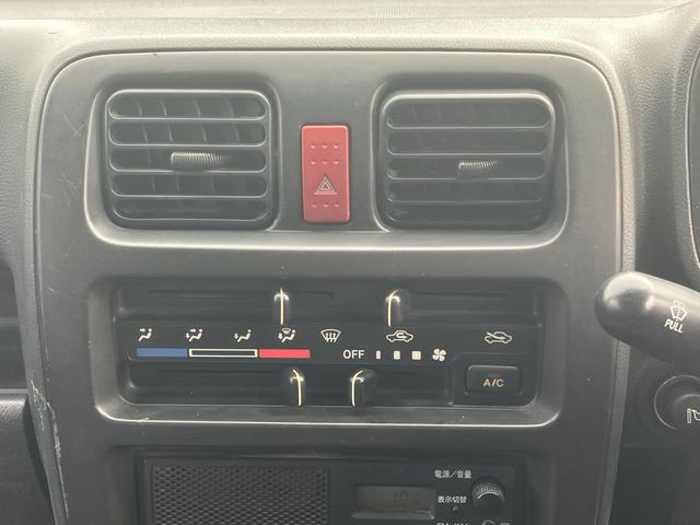 キャリイトラック KCエアコン・パワステ 3方開 4WD キッチンカー 4WD 2槽シンク 給排水 LED照明 換気扇 作業台 カウンター オーニング コンセント×5 全塗装済 エアコン パワーステアリング(37枚目)