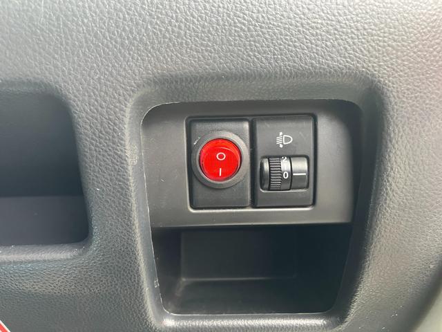 キャリイトラック KCエアコン・パワステ 3方開 4WD キッチンカー 4WD 2槽シンク 給排水 LED照明 換気扇 作業台 カウンター オーニング コンセント×5 全塗装済 エアコン パワーステアリング(39枚目)