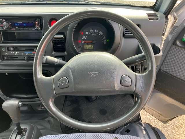 ハイゼットトラック ジャンボ ジャンボ 3方開 4WD アルミホイール オートマ車 4WD CD エアコン パワーステアリング パワーウインドウ(17枚目)