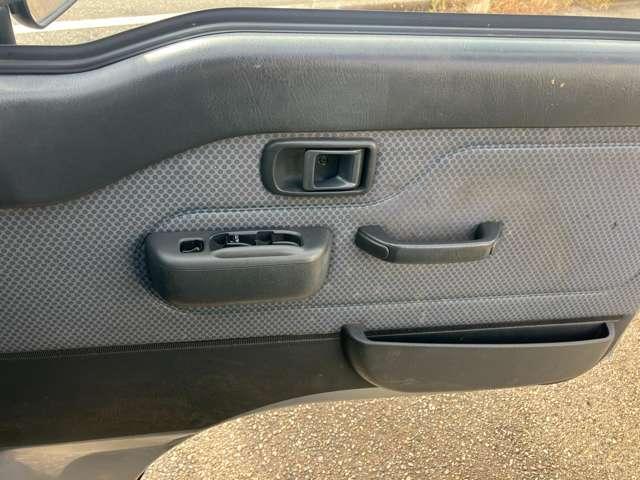 ハイゼットトラック ジャンボ ジャンボ 3方開 4WD アルミホイール オートマ車 4WD CD エアコン パワーステアリング パワーウインドウ(22枚目)