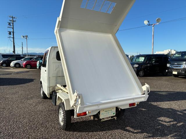 キャリイトラック ダンプ 浅底 4WD(12枚目)