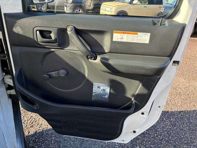 キャリイトラック ダンプ 浅底 4WD(29枚目)