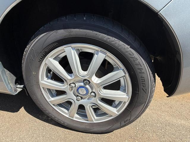 フィットハイブリッド Ｌパッケージ　純正ナビ、ＥＴＣ、ＵＳＢ、ＨＤＭＩ、バックモニター（6枚目）